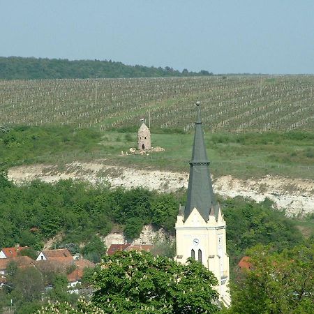 Nyerges Lovasudvar Cserepfalu Esterno foto