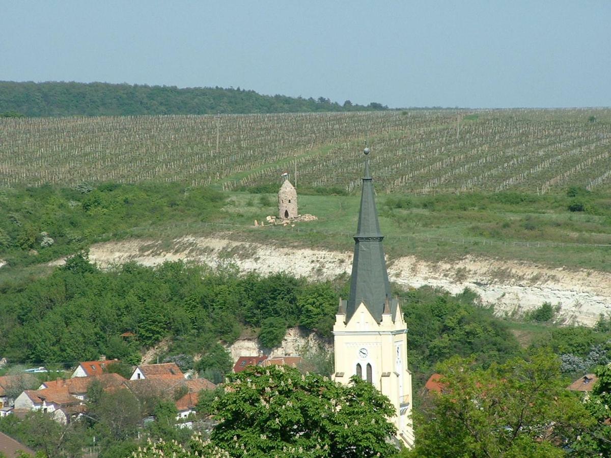 Nyerges Lovasudvar Cserepfalu Esterno foto