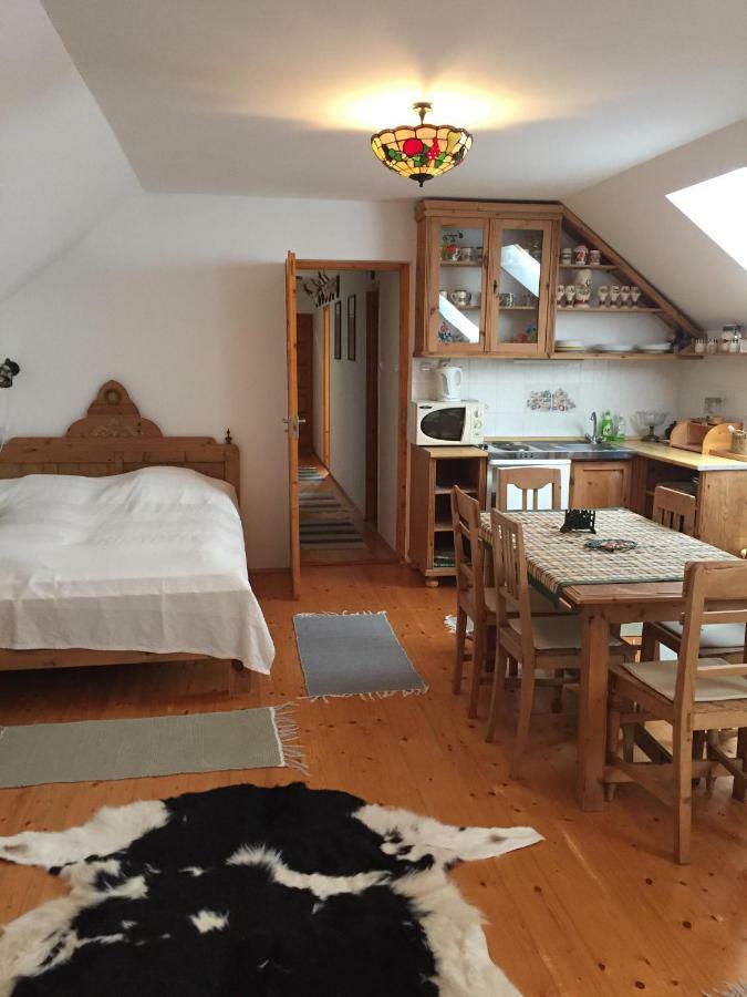 Nyerges Lovasudvar Cserepfalu Esterno foto